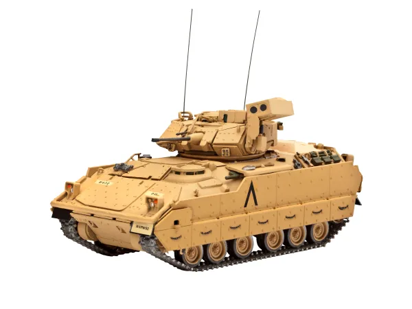 R03185 - M2A2 Брадли