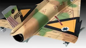 R03890 Самолет IAI Kfir C-2 - сглобяем модел