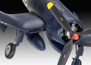 R03917 Самолет F4U-1В - сглобяем модел
