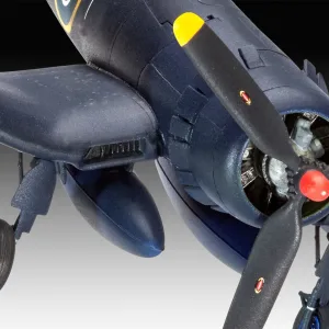R03917 Самолет F4U-1В - сглобяем модел