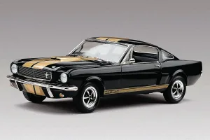R12482 Форд 1966 Shelby GT350H - сглобяем модел
