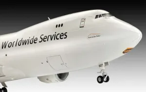 Боинг 747-8F - сглобяем модел