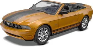 Форд Мустанг 2010 Convertible - сглобяем модел