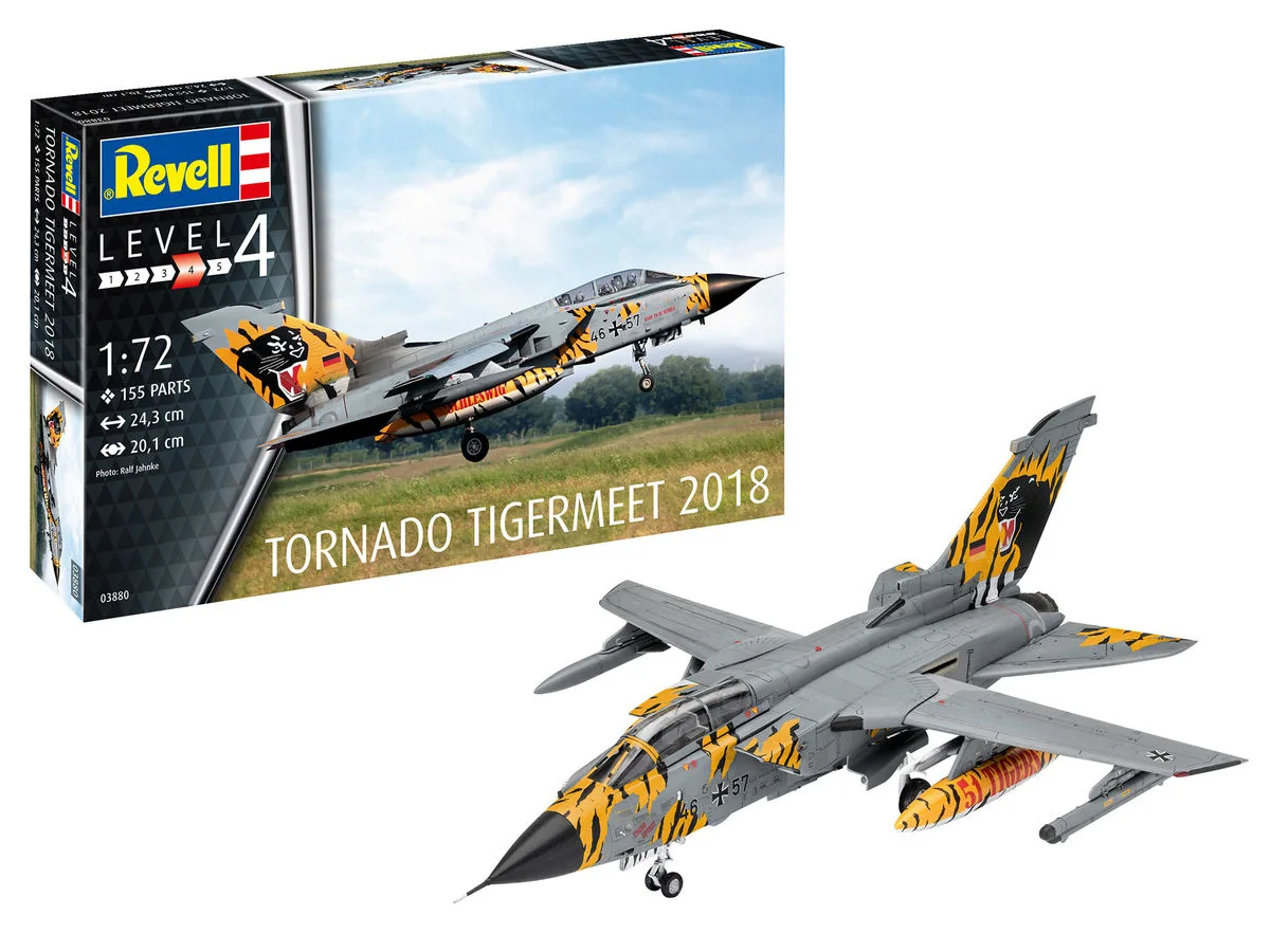 Сглобяем модел, Revell, Германски изтребител Tornado ECR, Tigermeet 2018, 155 части - Image 2