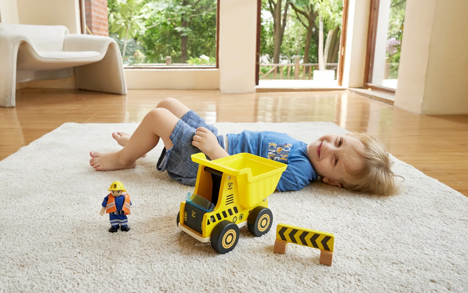 Детски дървен самосвал, Hape - Image 4