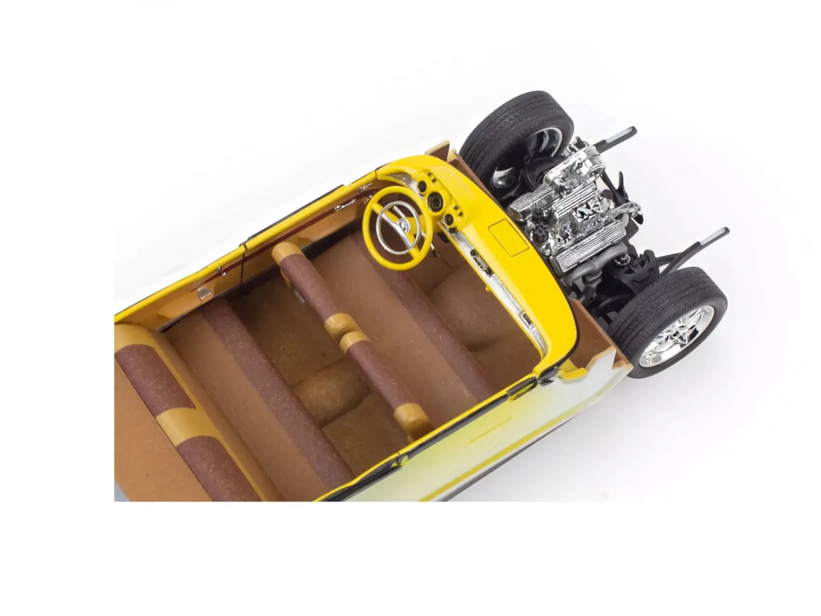 Сглобяем модел, Revell, Chevrolet Bel Air 1957, 186 части - Image 4