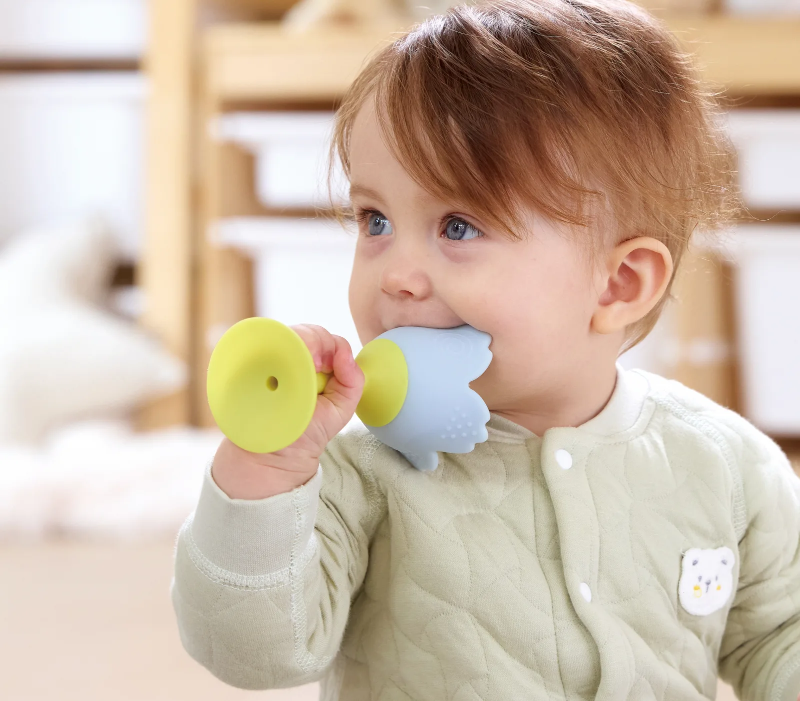 Дрънкалка и гризалка за зъби, Hape, Синьо цвете - Image 5