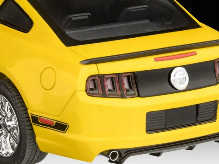 Комплект сглобяем модел, Revell, Автомобил Ford Mustang Boss 302, 128 части - Image 3