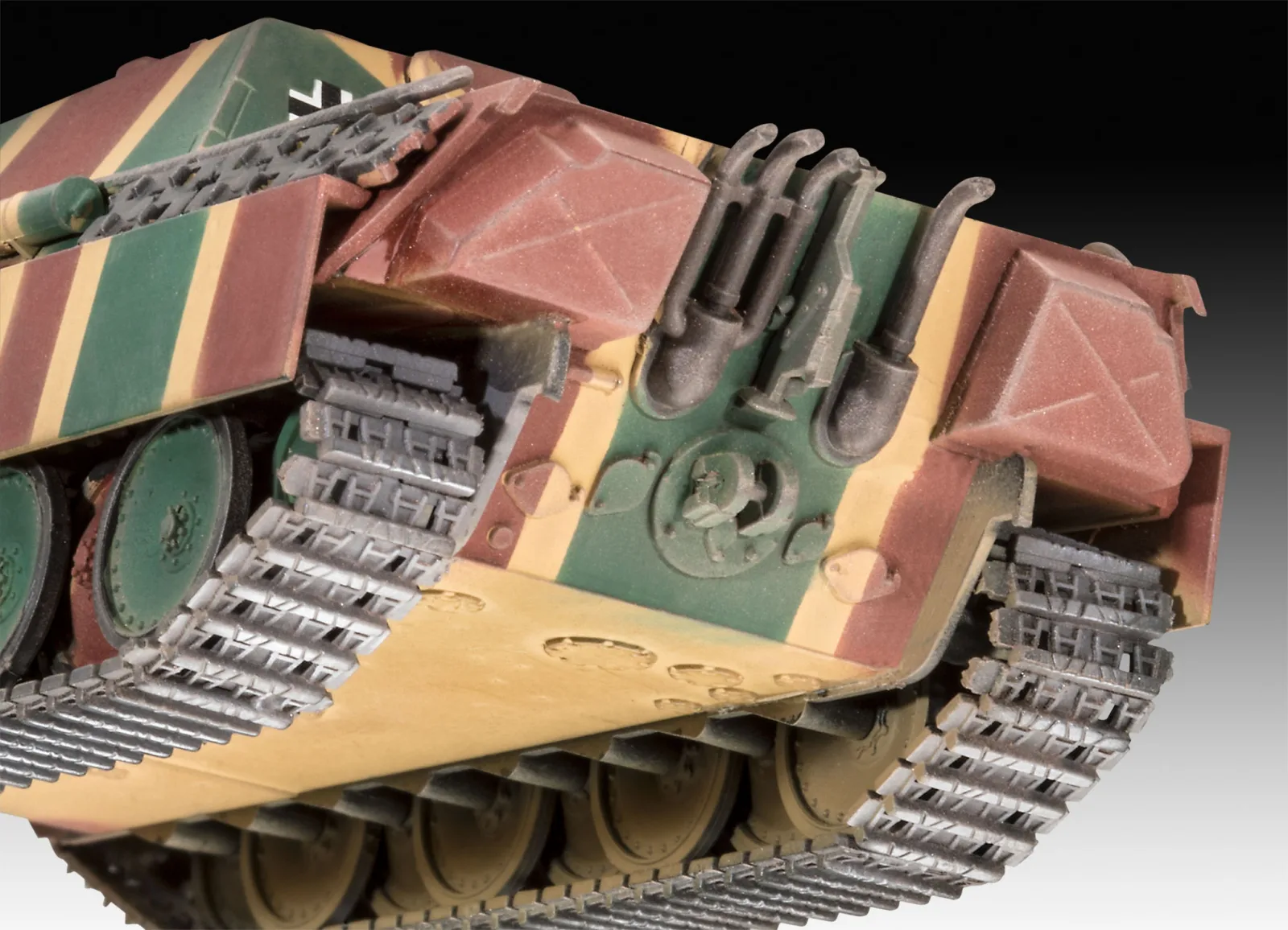 Сглобяем модел, Revell, Немски унищожител на танкове, Jagdpanther Sd.Kfz.173, 120 части - Image 5