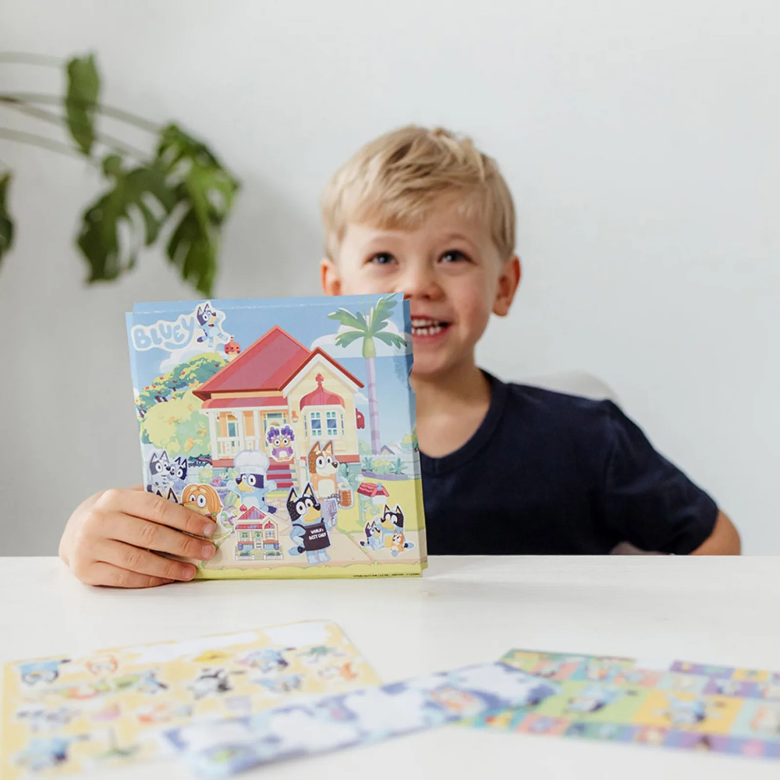 Комплект стикери, Totum, Bluey, 4 части - Image 4