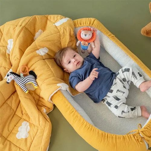 Бебешка мека дрънкалка, Taf Toys, Лъвче, 17 cm - Image 2