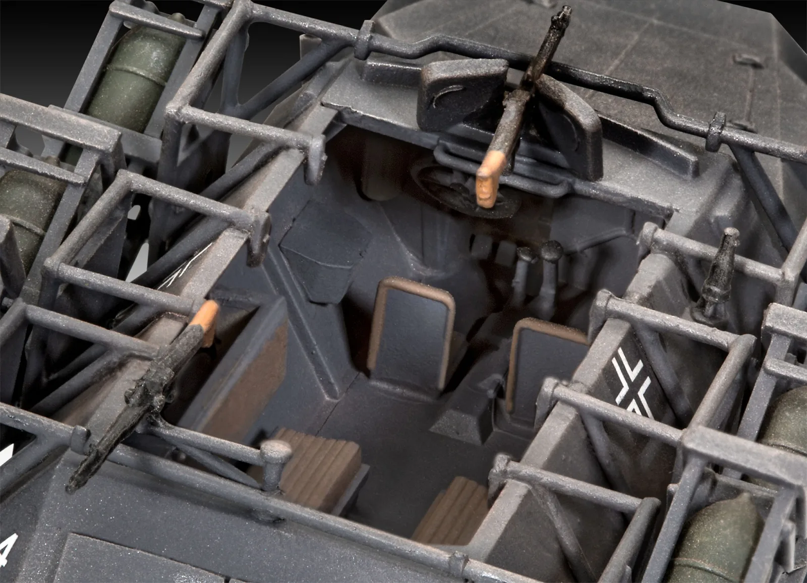 Сглобяем модел, Revell, Немски бронетранспортьор Sd.Kfz. 251/1 Ausf.C + Wurfr.40, 171 части - Image 3