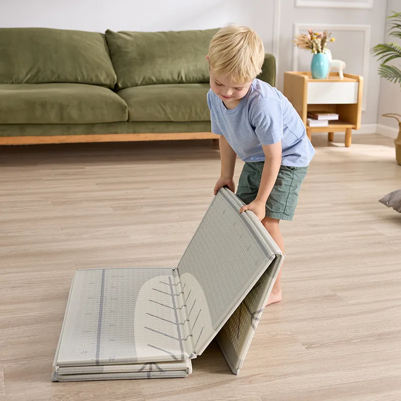 Сгъваема подложка за игра, Hape, Азбука, 177 x 147 x 1 см - Image 3