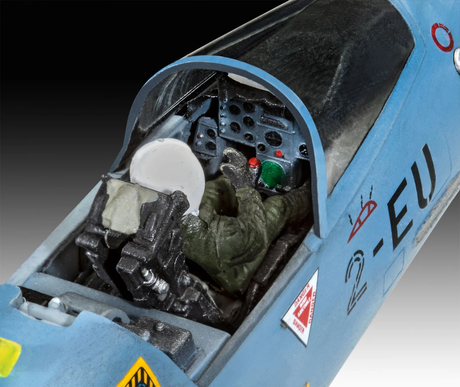 Сглобяем модел, Revell, Dassault Mirage 2000C, 62 части - Image 7