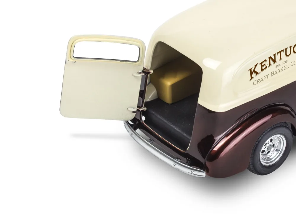 Сглобяем модел, Revell, Шевролет Седан 1939, 497 части - Image 5