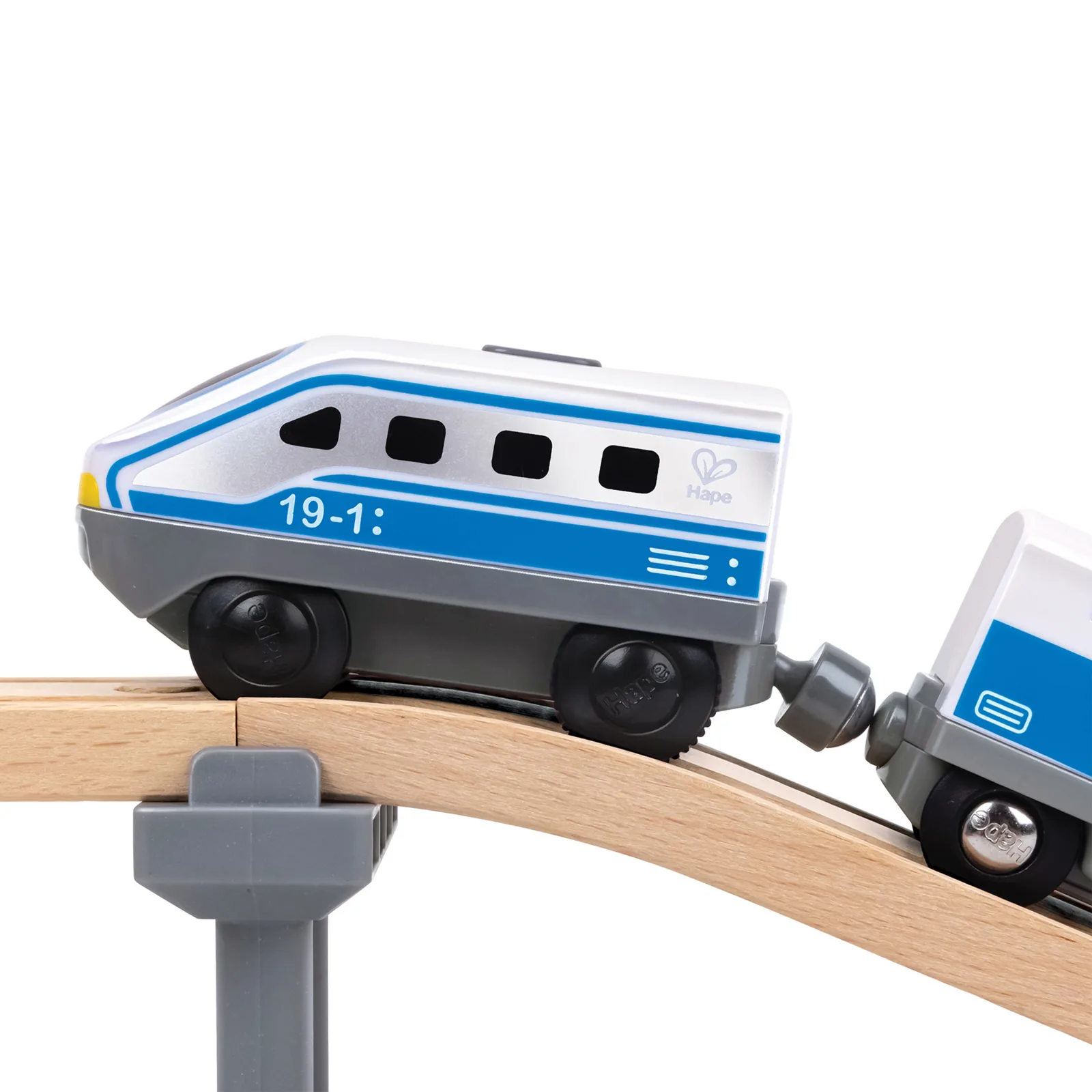 Междуградски локомотив с батерия, Hape, 12 x 4 x 5 см, Син - Image 2