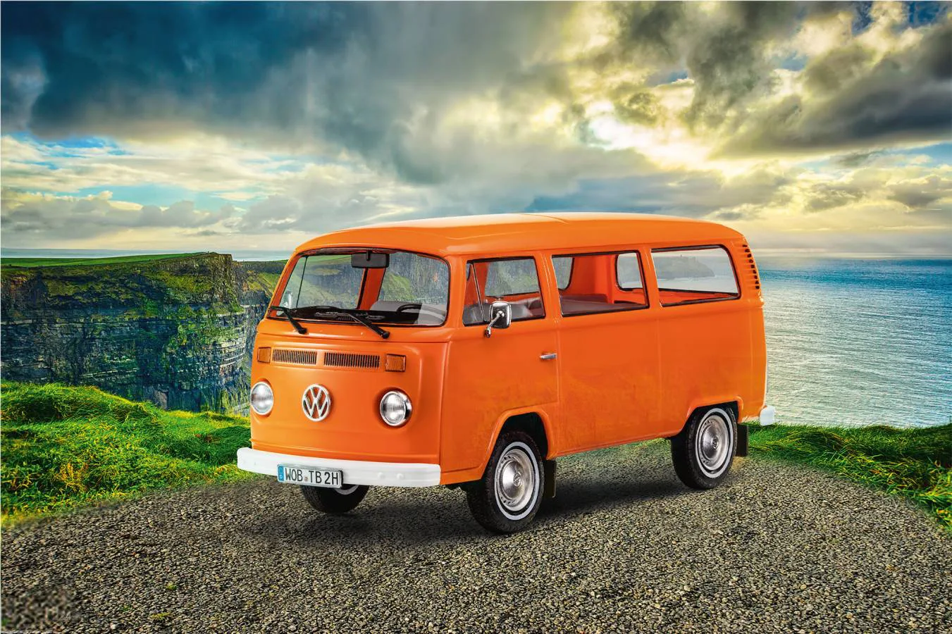 Сглобяем модел, Revell, Микробус VW T2, 109 части - Image 7