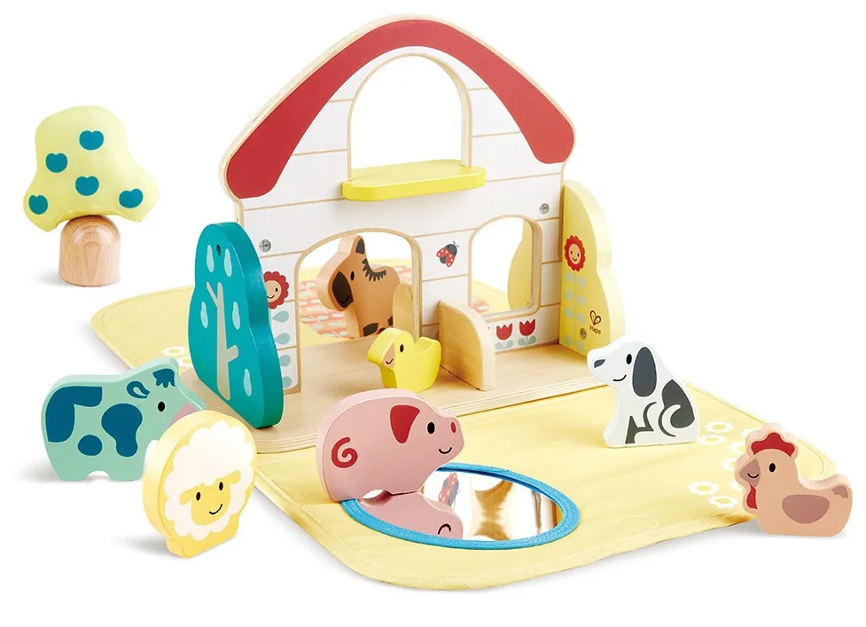 Дървен комплект за игра, Hape, Малка ферма, 10 части - Image 5