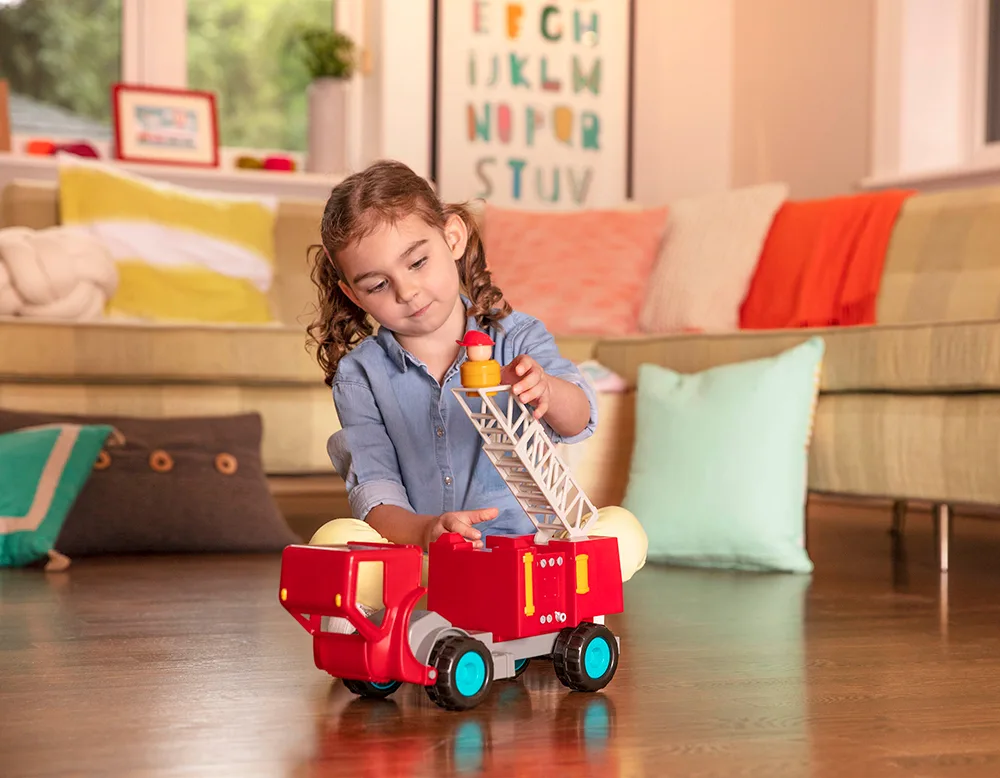 Детска играчка, Battat, Пожарна кола, 35.5 x 17.8 x 20.3 см - Image 8