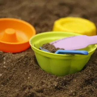 Комплект за игра с пясък, Hape, Форми за печене - Image 2